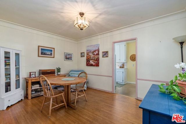 7912 Naylor Avenue, Los Angeles, CA 90045