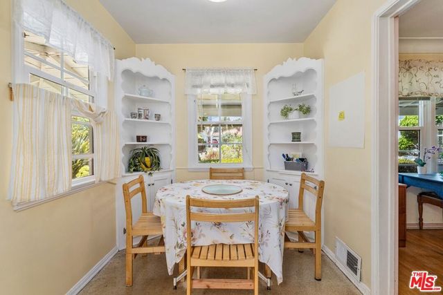 7912 Naylor Avenue, Los Angeles, CA 90045