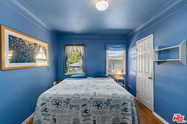 7912 Naylor Avenue, Los Angeles, CA 90045
