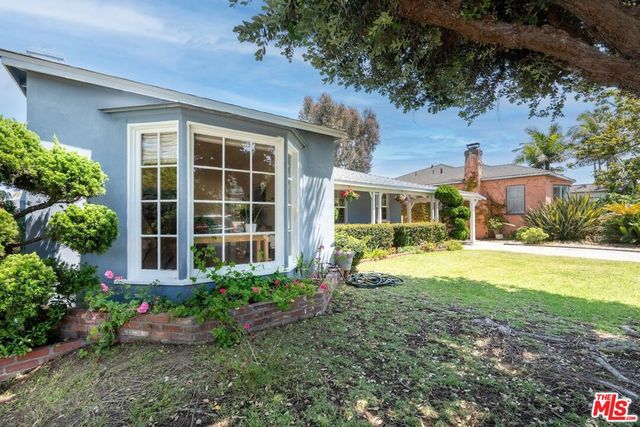 7912 Naylor Avenue, Los Angeles, CA 90045
