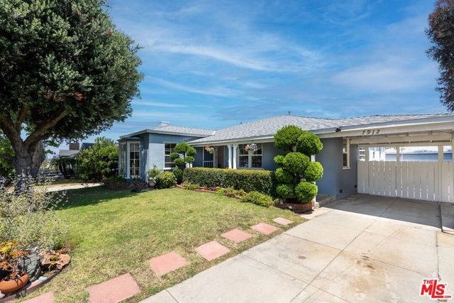 7912 Naylor Avenue, Los Angeles, CA 90045
