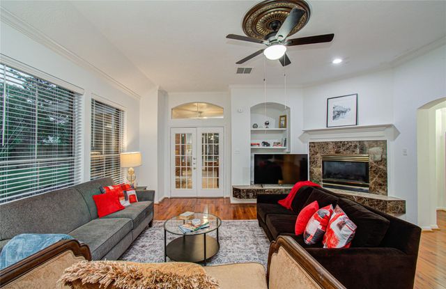 7211 Cambridge Cove Circle, Missouri City, TX 77459