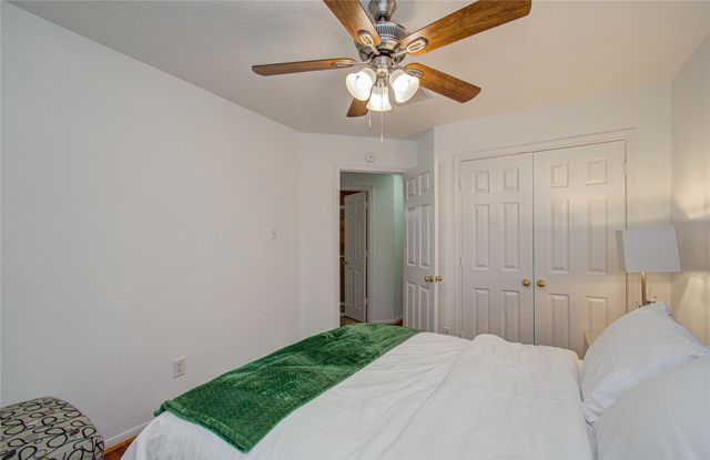 7211 Cambridge Cove Circle, Missouri City, TX 77459