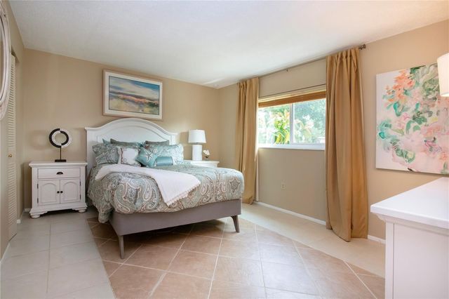 390 W 301 BOULEVARD W 2C, Bradenton, FL 34205