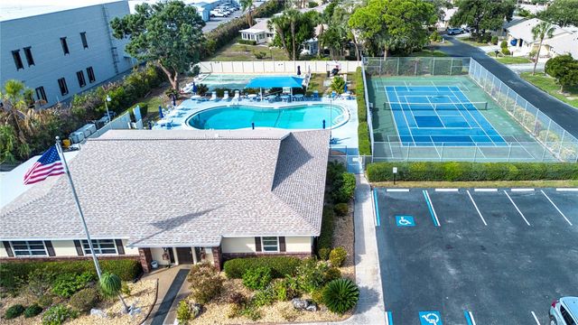 390 W 301 BOULEVARD W 2C, Bradenton, FL 34205