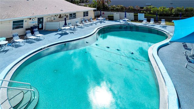 390 W 301 BOULEVARD W 2C, Bradenton, FL 34205