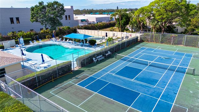 390 W 301 BOULEVARD W 2C, Bradenton, FL 34205