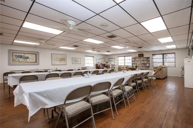 390 W 301 BOULEVARD W 2C, Bradenton, FL 34205