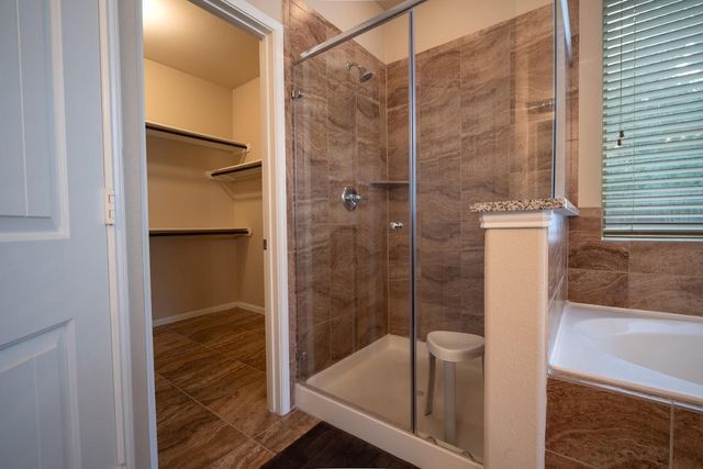 13874 Oak Manor Drive, Willis, TX 77318