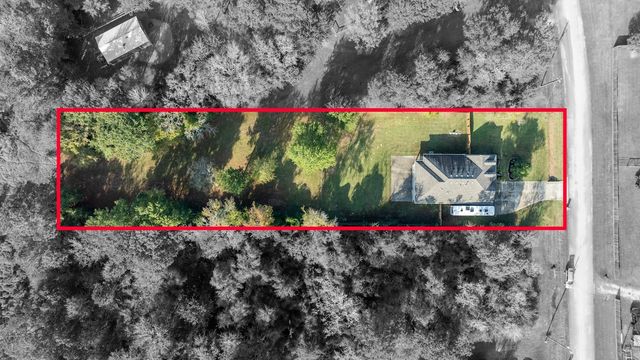 13874 Oak Manor Drive, Willis, TX 77318