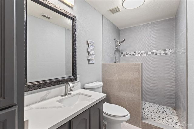 8006 Senecio Street, Mission, TX 78574