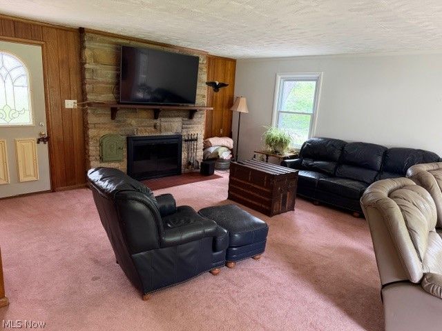18646 Carmany Drive, Walton Hills, OH 44146