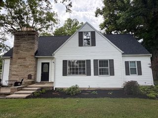 18646 Carmany Drive, Walton Hills, OH 44146