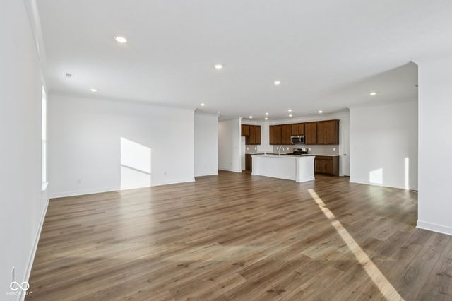 5467 Volanti Way, Greenwood, IN 46143