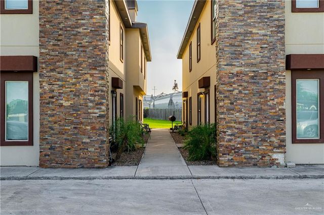 1203 White Oak Drive, Edinburg, TX 78541