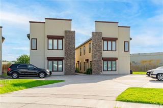 1203 White Oak Drive, Edinburg, TX 78541