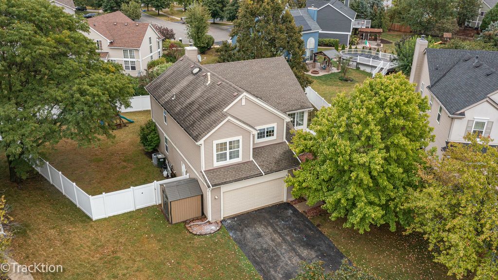 11 Penny Court, Bolingbrook, IL 60440