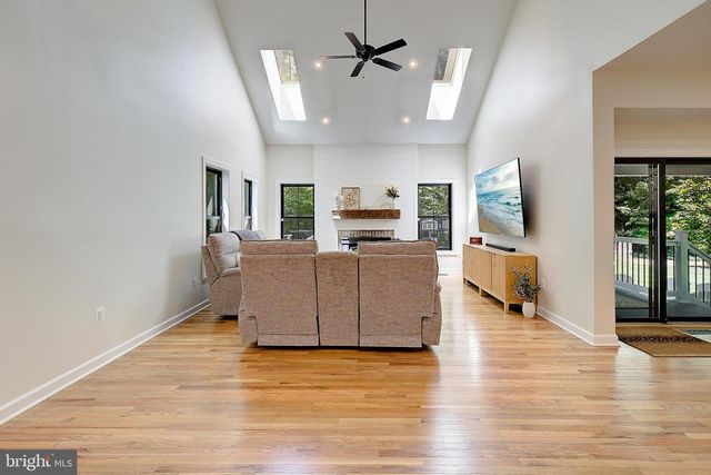 2322 PATUXENT RIVER RD, Gambrills, MD 21054