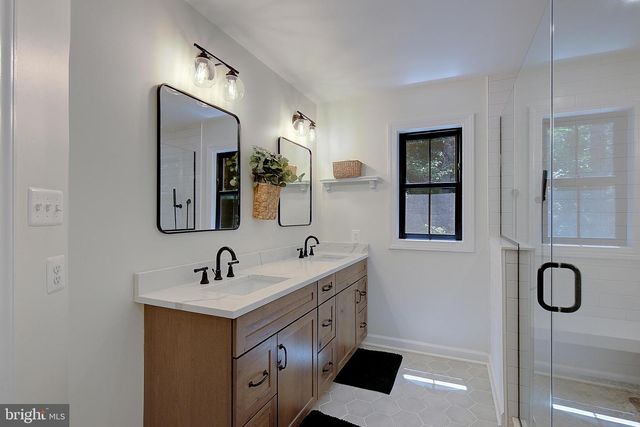 2322 PATUXENT RIVER RD, Gambrills, MD 21054