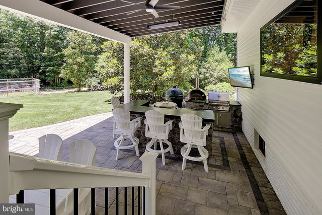2322 PATUXENT RIVER RD, Gambrills, MD 21054