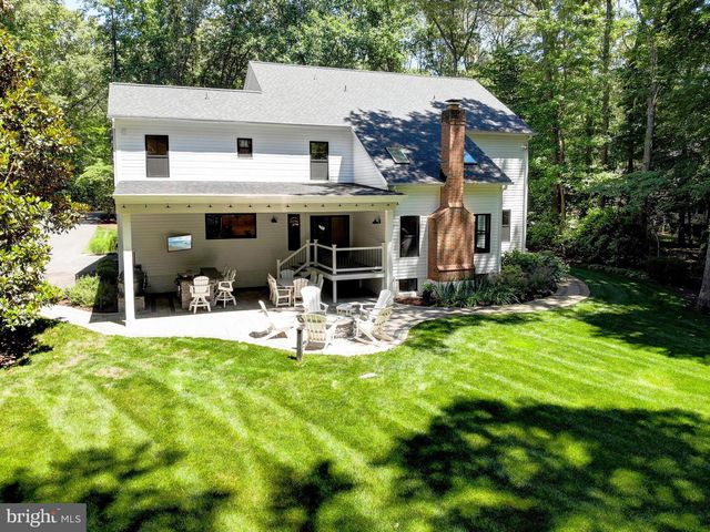 2322 PATUXENT RIVER RD, Gambrills, MD 21054
