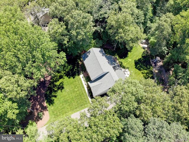 2322 PATUXENT RIVER RD, Gambrills, MD 21054