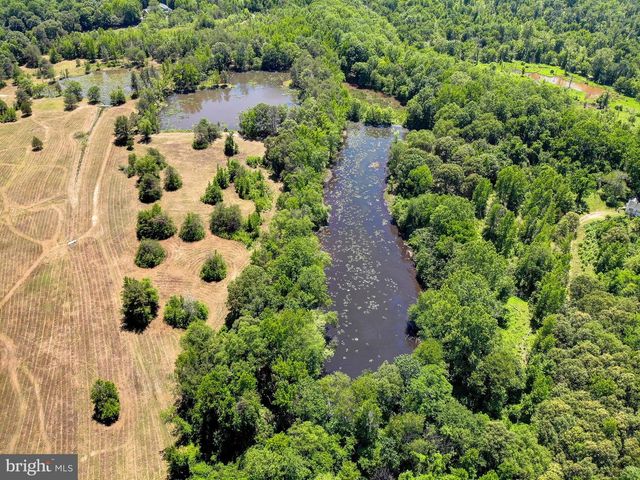 2322 PATUXENT RIVER RD, Gambrills, MD 21054