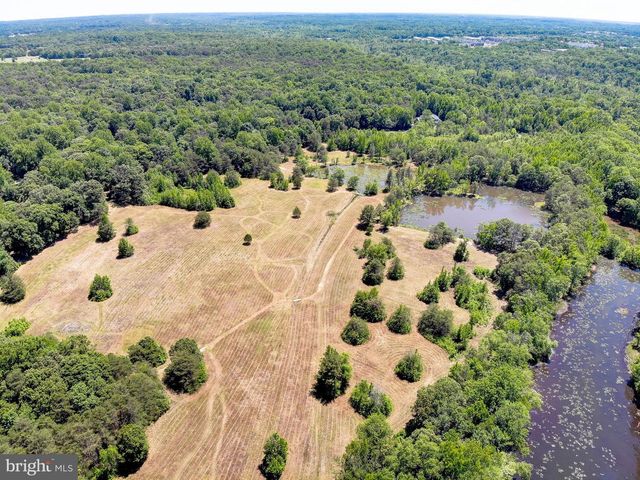 2322 PATUXENT RIVER RD, Gambrills, MD 21054