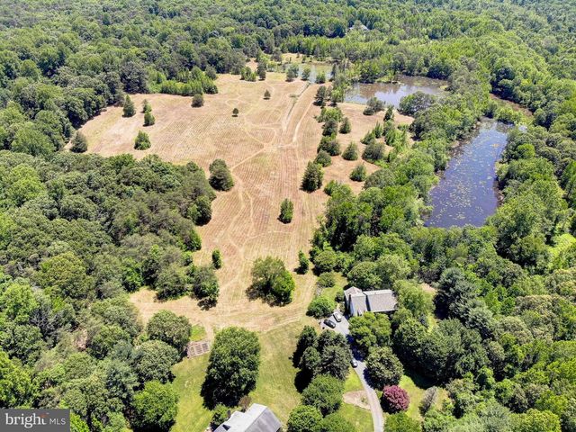 2322 PATUXENT RIVER RD, Gambrills, MD 21054