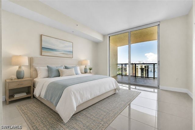 3000 Oasis Grand BLVD 2802, Fort Myers, FL 33916