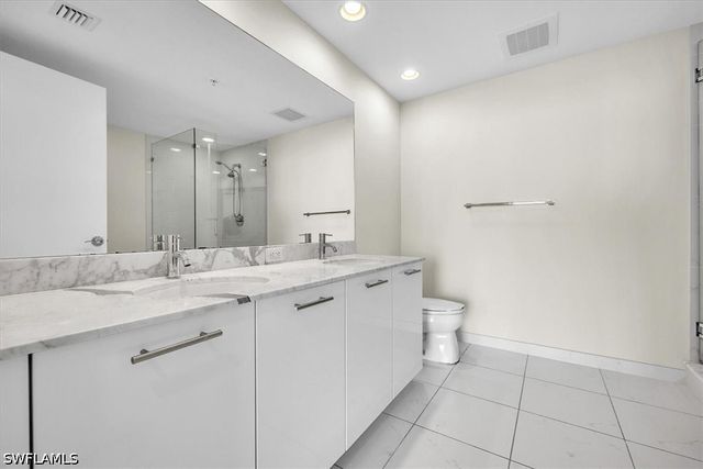 3000 Oasis Grand BLVD 2802, Fort Myers, FL 33916