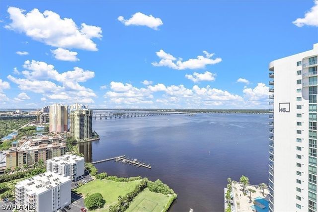 3000 Oasis Grand BLVD 2802, Fort Myers, FL 33916
