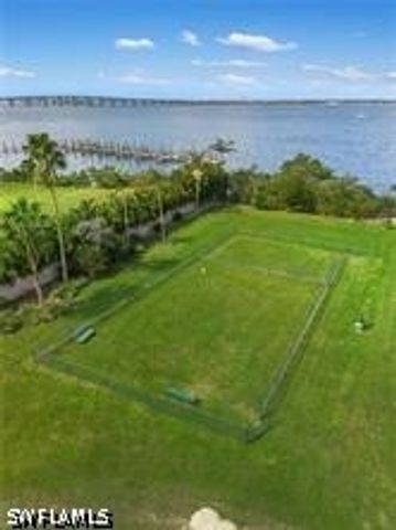 3000 Oasis Grand BLVD 2802, Fort Myers, FL 33916