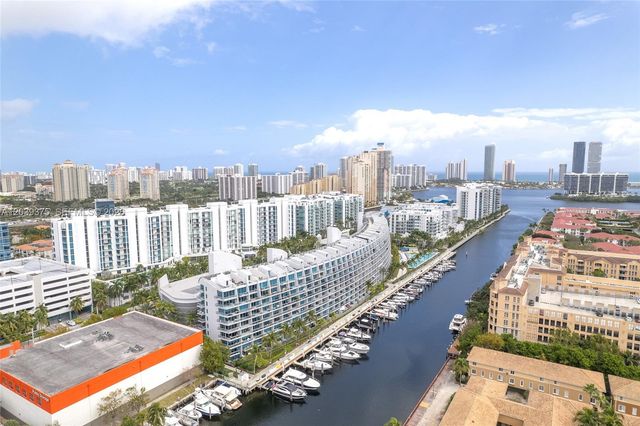2950 NE 188th Street 303, Aventura, FL 33180