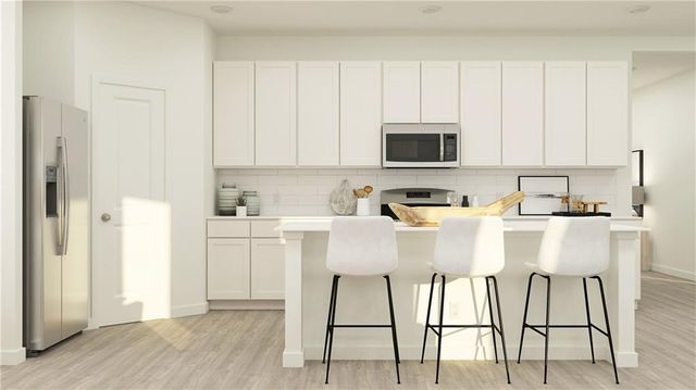 22551 W 214th Terrace, Spring Hill, KS 66083