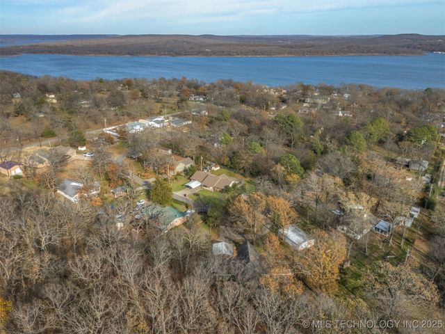 33960 Eagle Circle, Wagoner, OK 74467