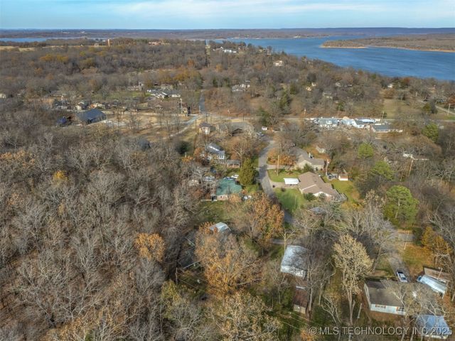 33960 Eagle Circle, Wagoner, OK 74467