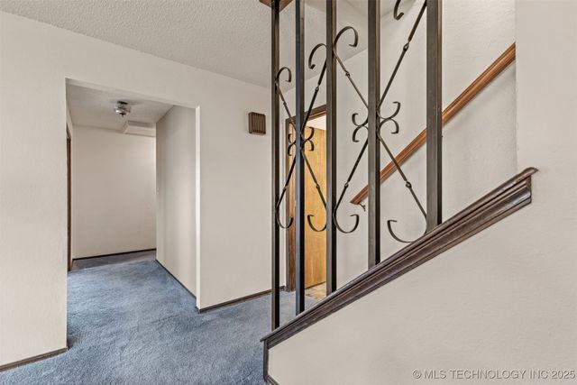 33960 Eagle Circle, Wagoner, OK 74467