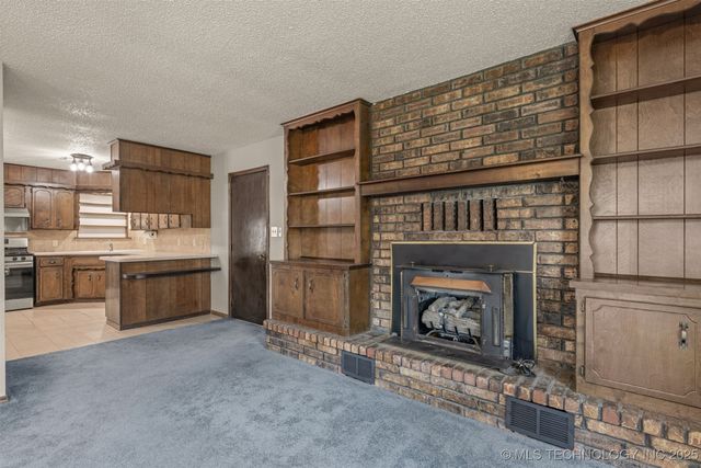 33960 Eagle Circle, Wagoner, OK 74467