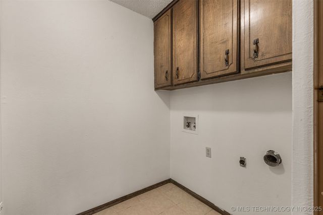 33960 Eagle Circle, Wagoner, OK 74467