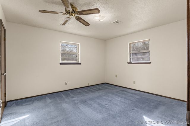 33960 Eagle Circle, Wagoner, OK 74467