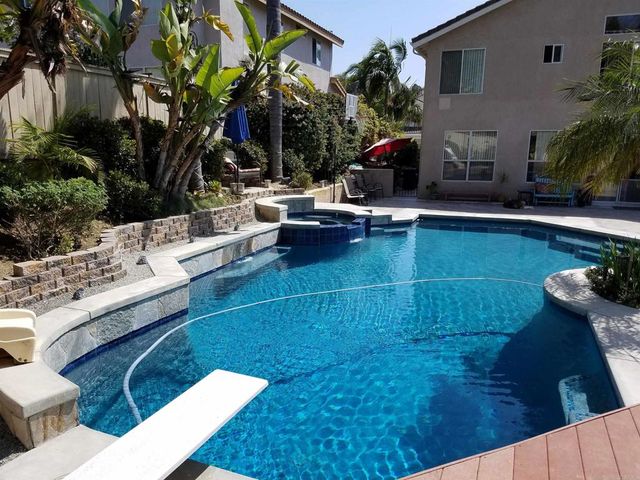 1418 Woodhaven Drive, Oceanside, CA 92056