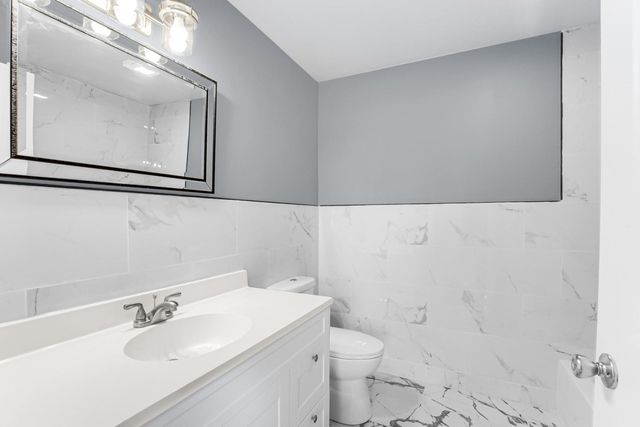 5027 Teal Terrace, Schererville, IN 46375
