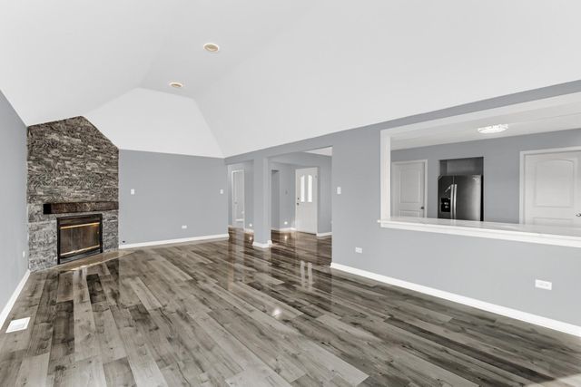 5027 Teal Terrace, Schererville, IN 46375