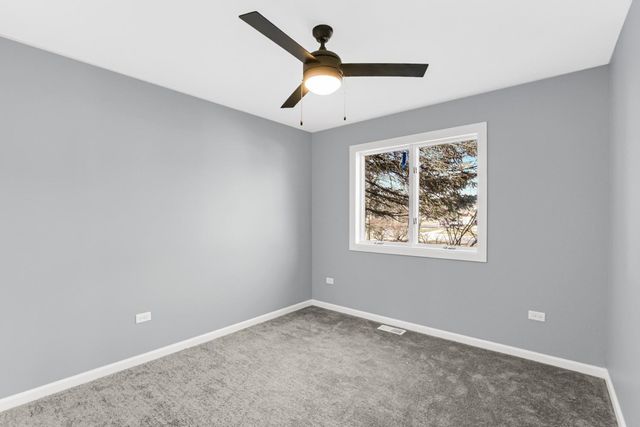 5027 Teal Terrace, Schererville, IN 46375