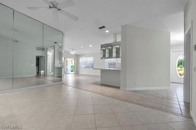 5065 Ventura CT, Naples, FL 34109