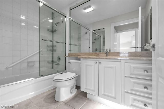 5065 Ventura CT, Naples, FL 34109