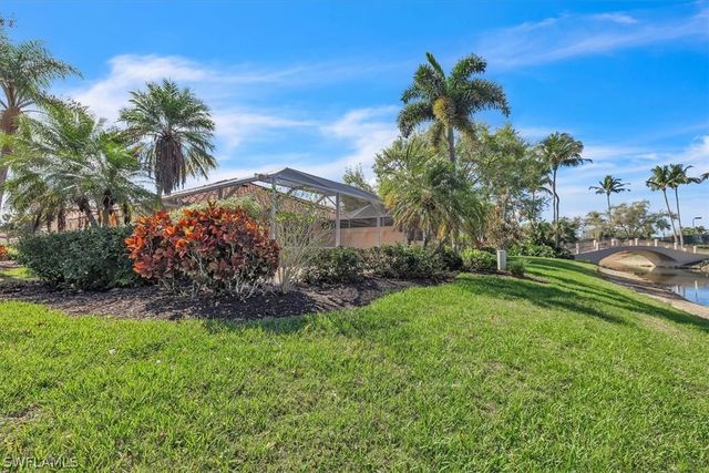 5065 Ventura CT, Naples, FL 34109