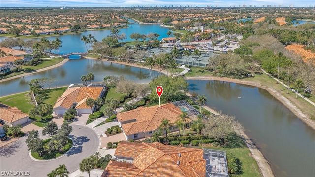 5065 Ventura CT, Naples, FL 34109