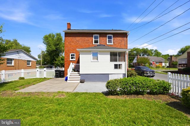 601 GRAY AVE, Winchester, VA 22601